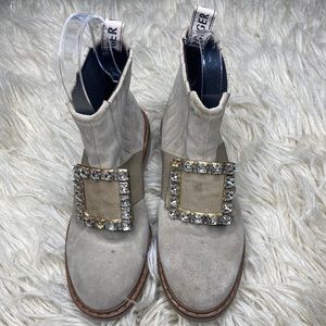 Roger Vivier Chelsea Boots “ viv“ Women's Designer  suede leather